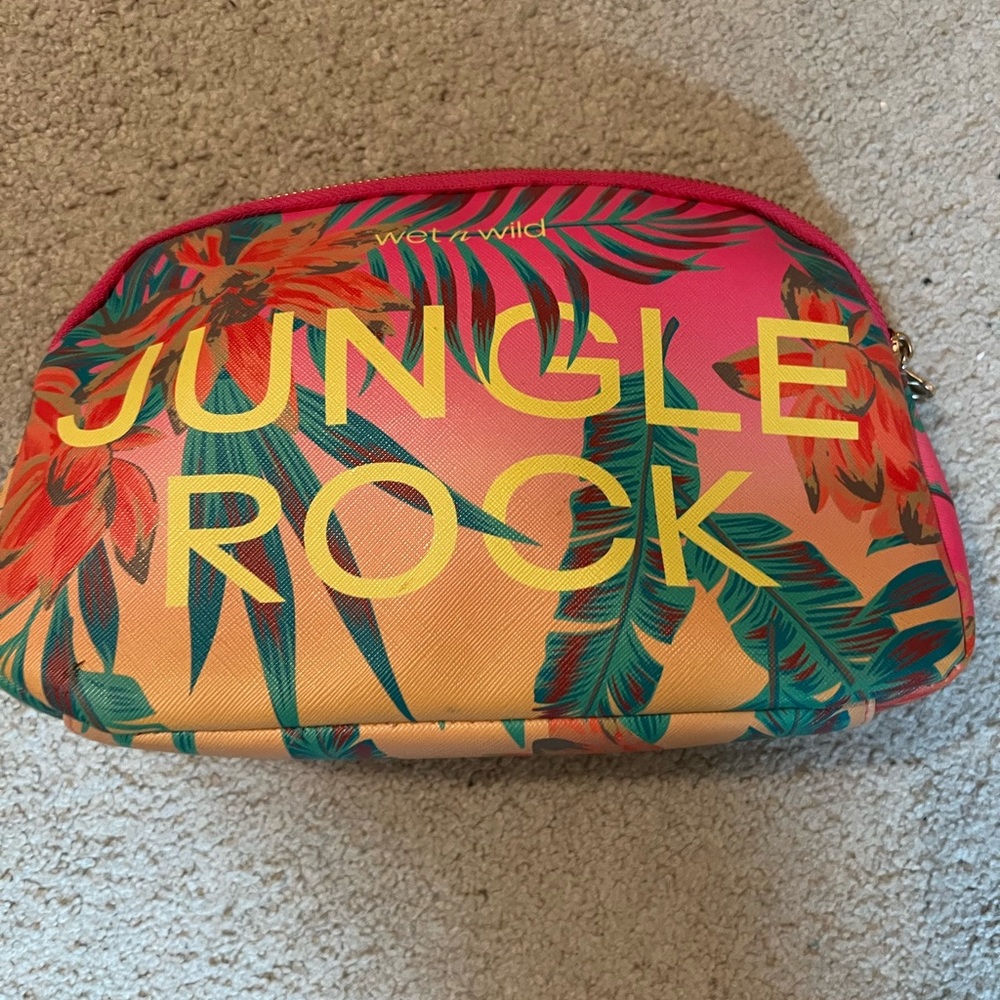 Wet n wild makeup bag